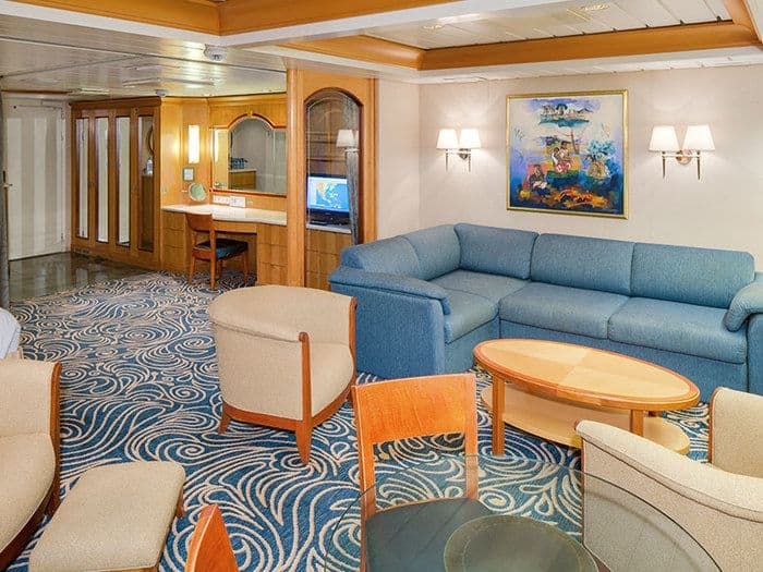 RCI Enchantment of the Seas Owner's Suite.jpg